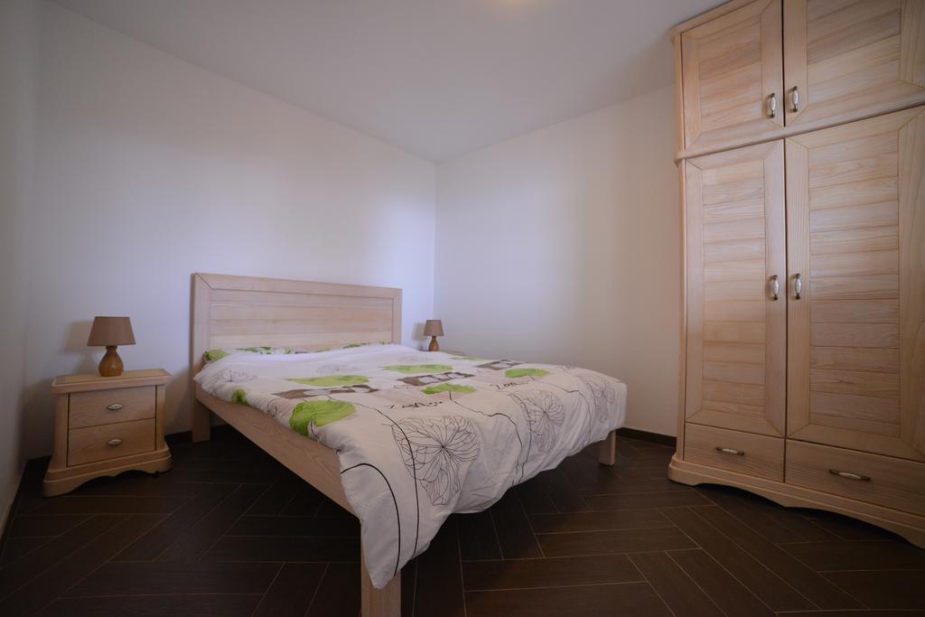 Apartments Kuljace Sveti Stefan Exterior photo